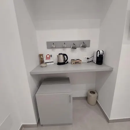 A Due Passi Apart-hotel Ísquia