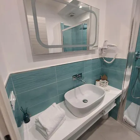 A Due Passi 3* 伊斯基亚